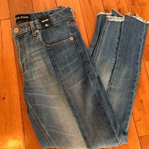 Express Mid-rise Jeans Size 6- Brand New!!!